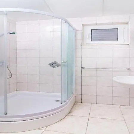 Apartment - Comfort One Bedroom T C3 *
