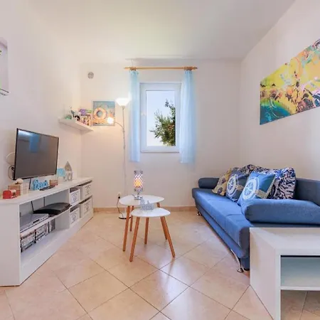 - Comfort One Bedroom T C3 *