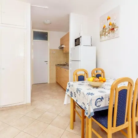 - Comfort One Bedroom T C3 *